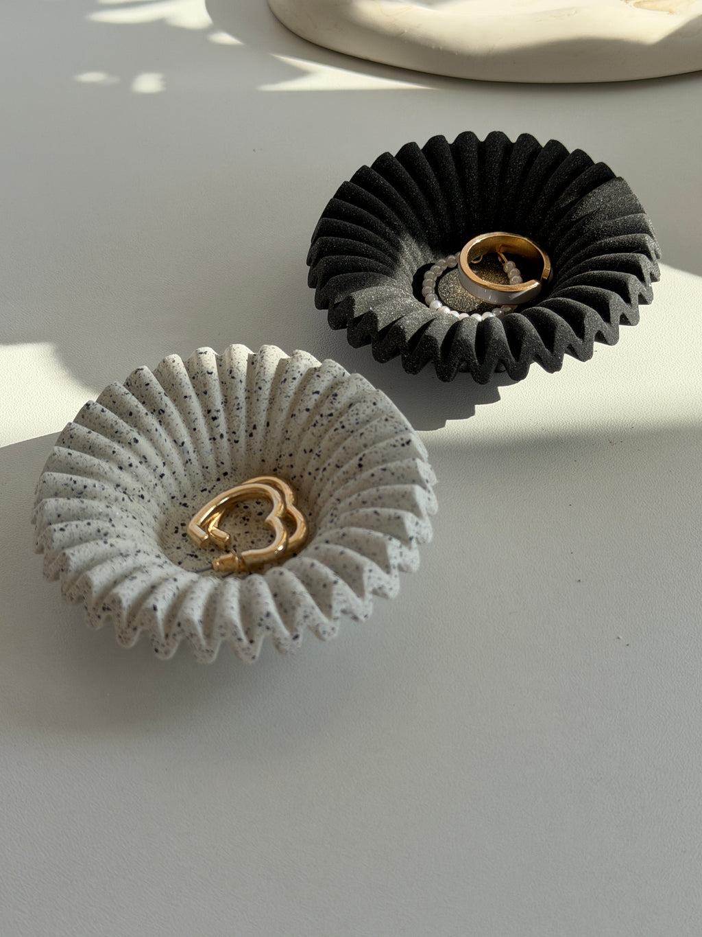 Fluted Jesmonite Jewelry Tray Set of 2 – Stone Look Ring Dishes