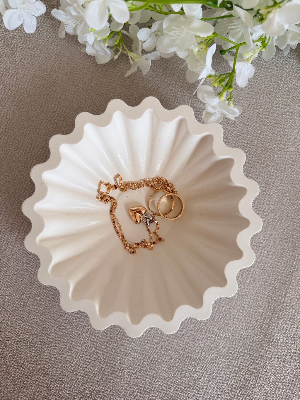 Terra Jesmonite Bowl – Sculptural Decorative Trinket Bowl