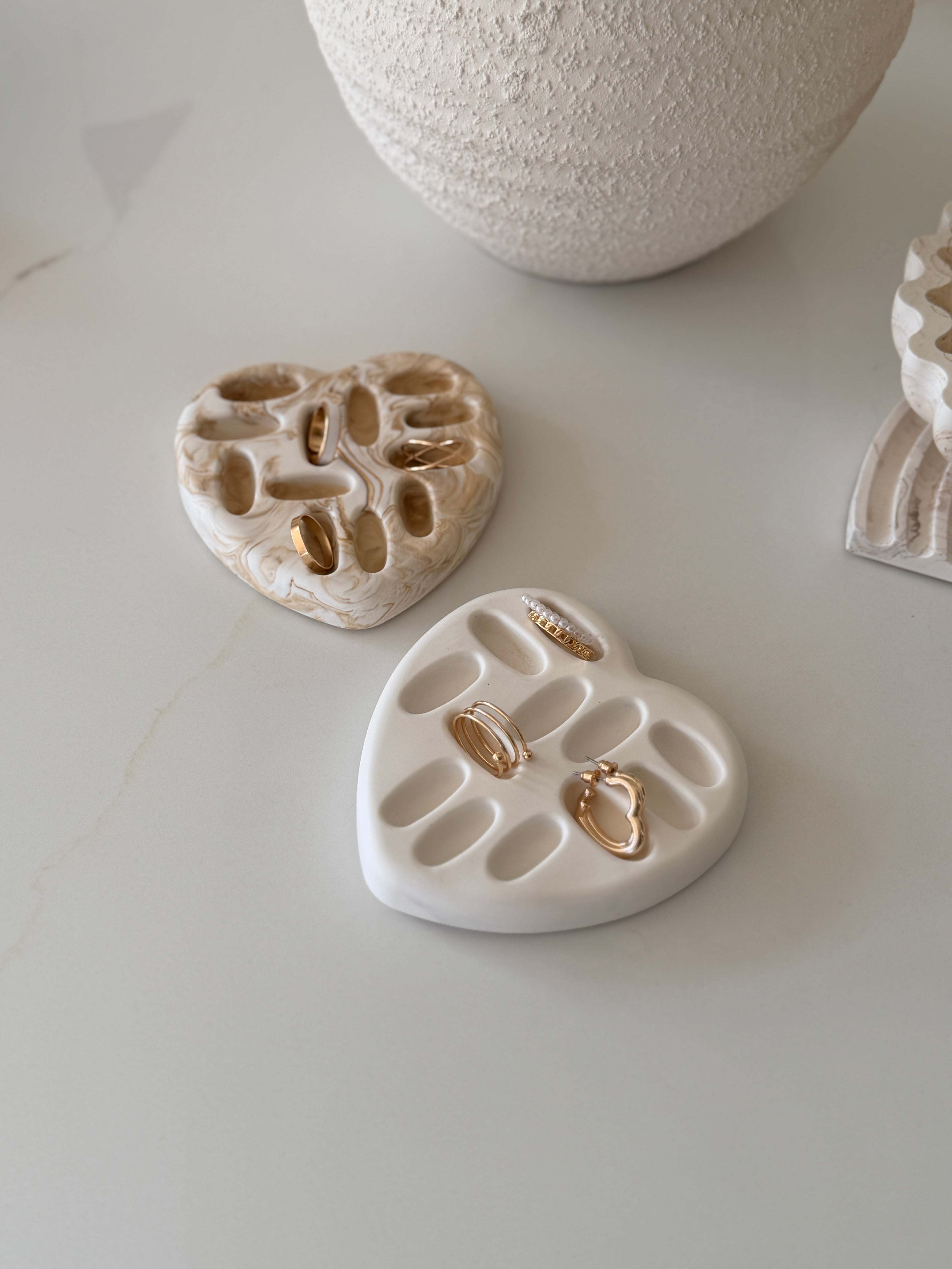 Jesmonite Jewellery Tray UK – Handmade Sculpted Catchall Organiser
