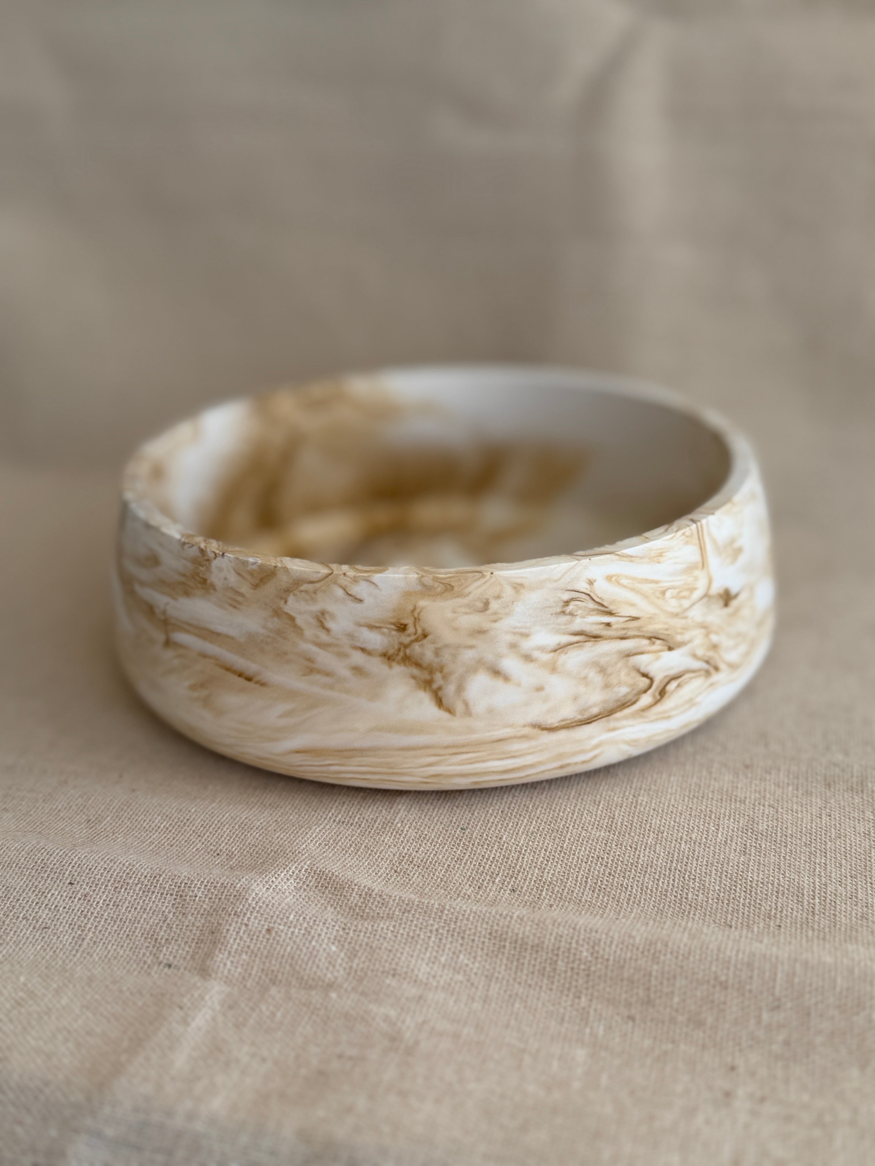 Form Bowl – Handmade Jesmonite Decorative Bowl (17cm)