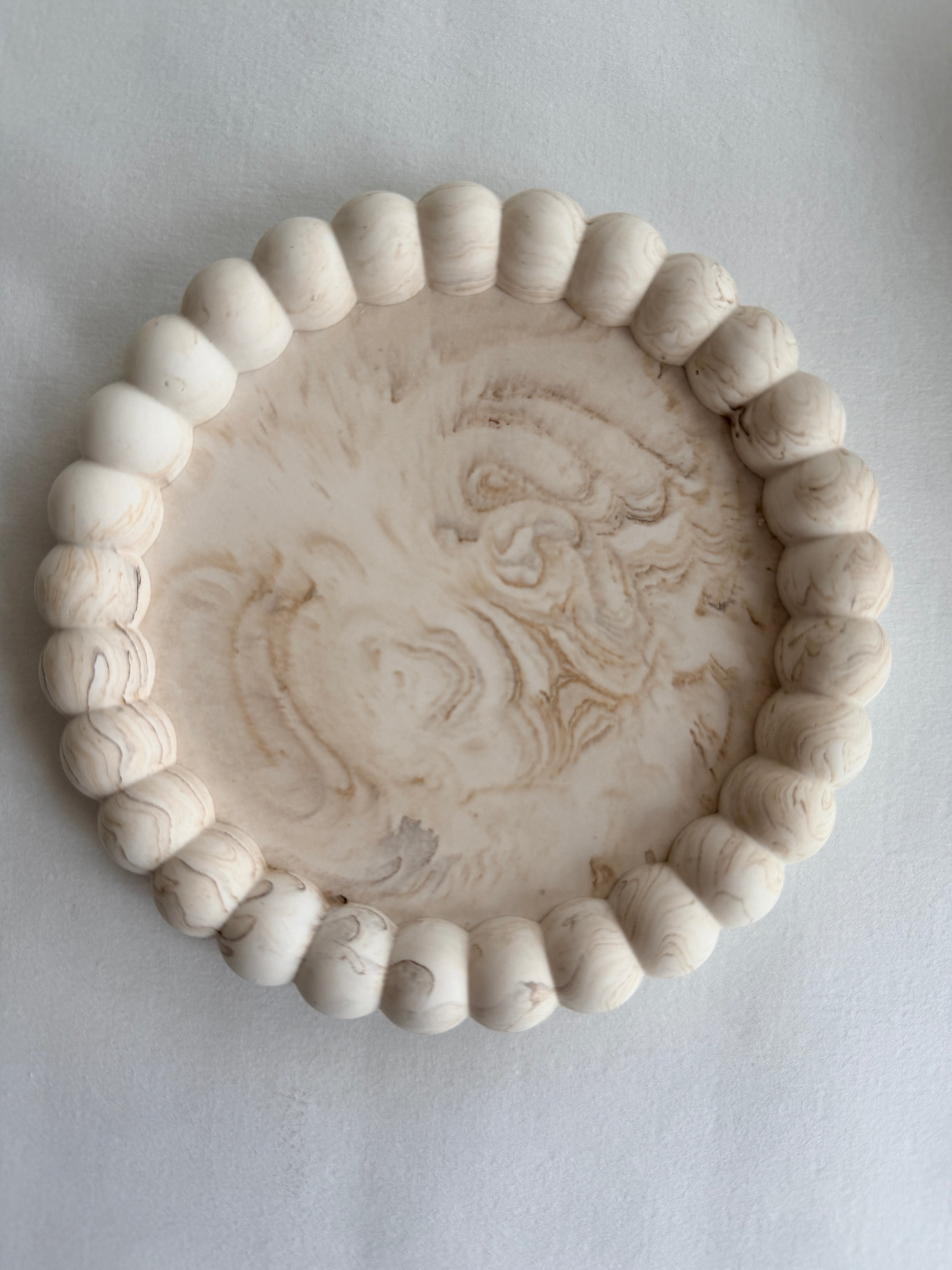 Dune Bead Jesmonite Tray – Small Bubble Trinket Dish